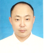 何彰