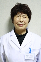 邹锦英