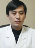 李朕
