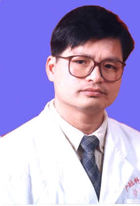 莫曾南