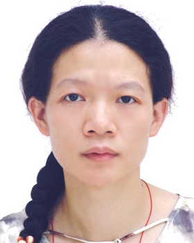 黄莉