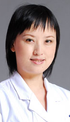 李纯青