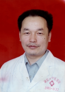 杨长春