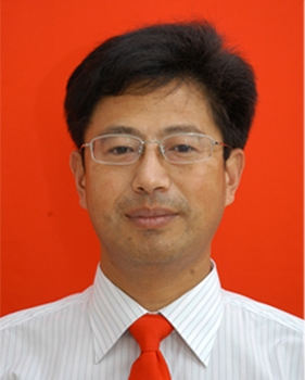 张启亮