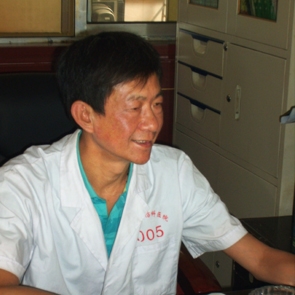 常本迎