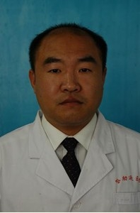 李华