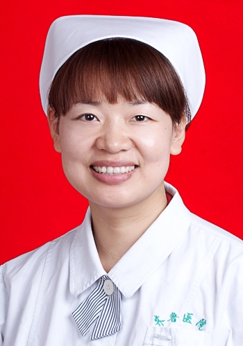 闫旻