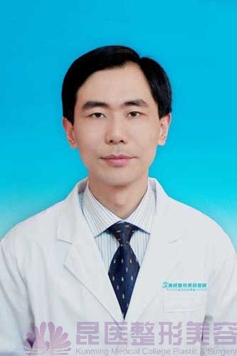 吕刚
