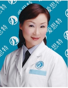 万文英