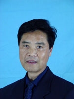 张德山