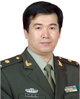 田孝臣