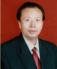 李伟