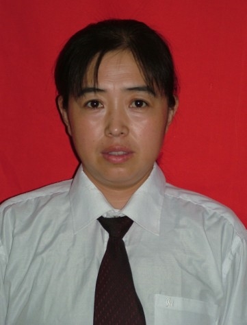 朱华