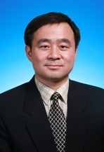 管考鹏