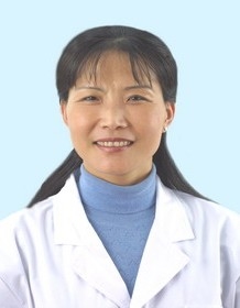 于英