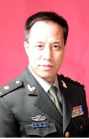 董群生