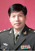 李强